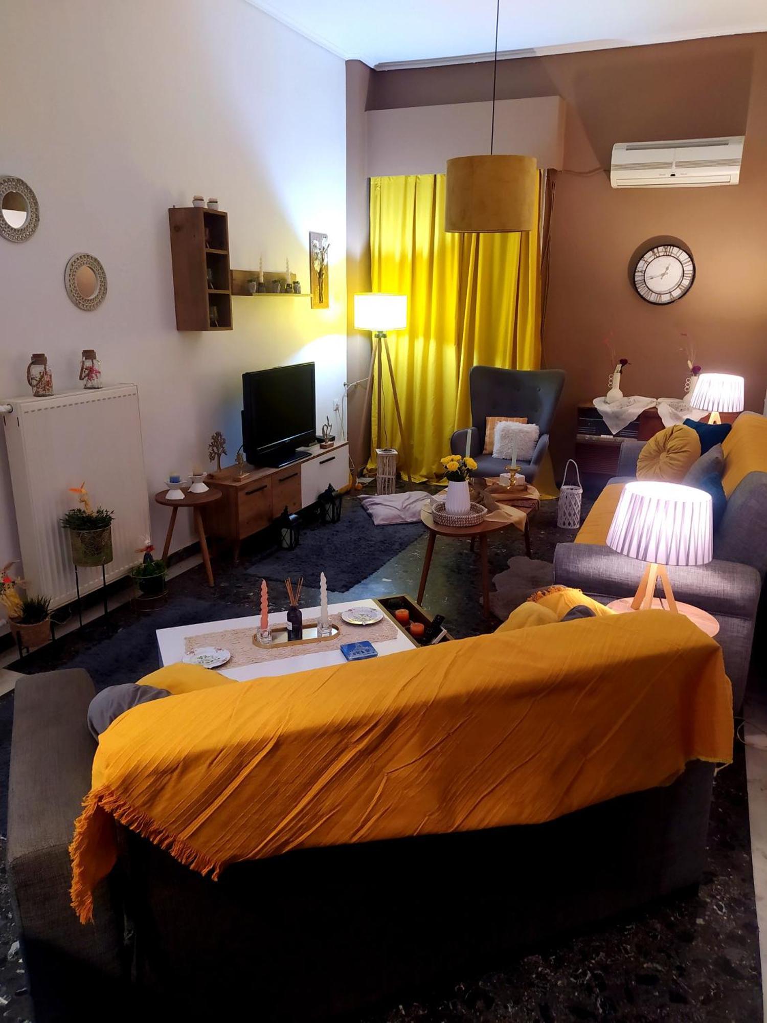 Ζεστό Παραδοσιακό Σπιτι Apartment Kalamata Exterior photo